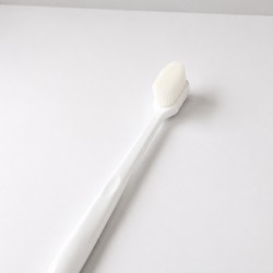 Ultra thin nano tootbrush